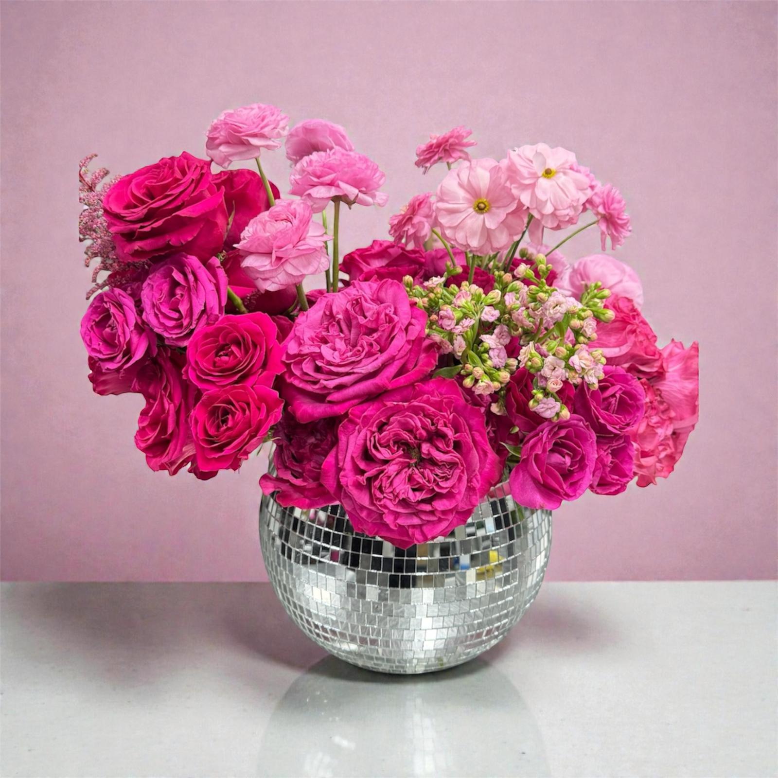 Blush Moderm Bloom