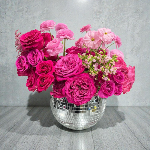 Blush Moderm Bloom